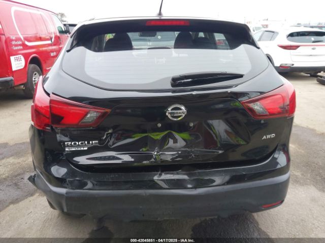 JN1BJ1CR3KW316615 Nissan Rogue Sport S