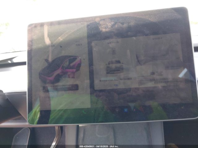 7SAYGDEE4PF755175 Tesla Model Y