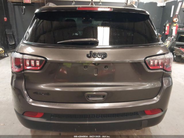 3C4NJDBB5KT787672 Jeep Compass Altitude 4x4