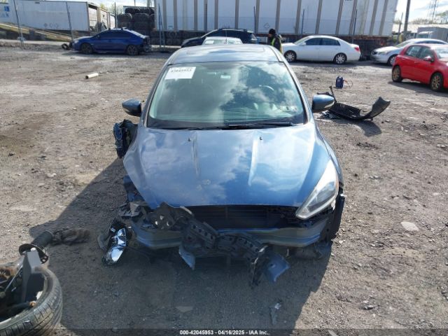 1FADP3J29JL254861 Ford Focus Titanium