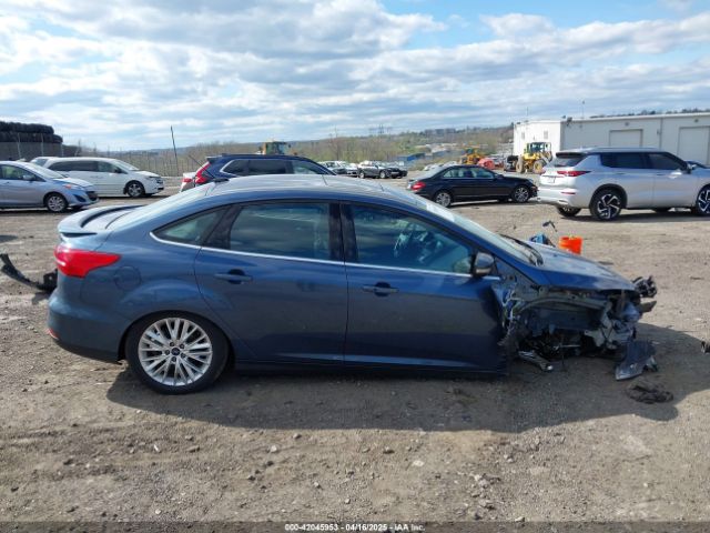 1FADP3J29JL254861 Ford Focus Titanium