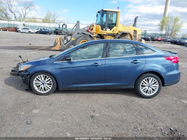 1FADP3J29JL254861 Ford Focus Titanium