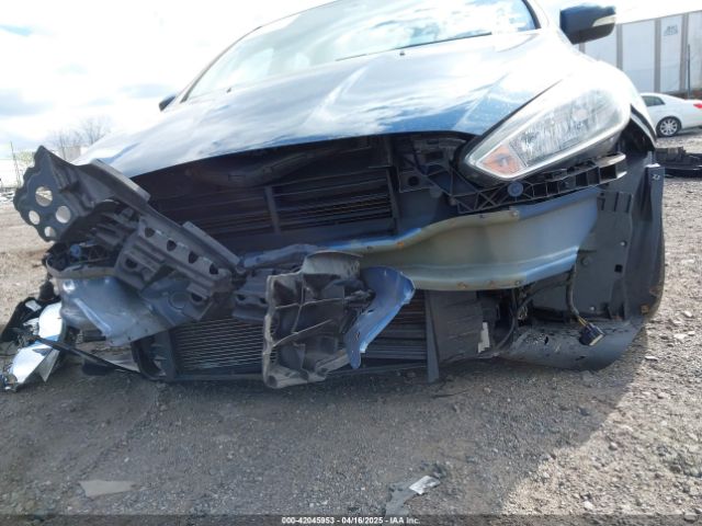 1FADP3J29JL254861 Ford Focus Titanium