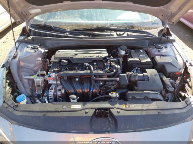 KMHLM4AG6PU604588 Hyundai ELANTRA SEL
