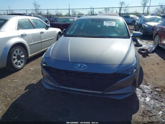KMHLM4AG6PU604588 Hyundai ELANTRA SEL