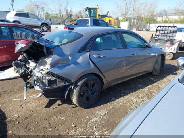 KMHLM4AG6PU604588 Hyundai ELANTRA SEL