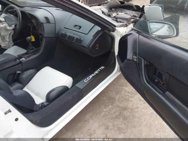 1990 CHEVROLET CORVETTE 1G1YY338XL5116126 Photo 4