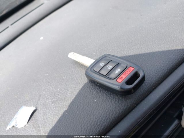 2HGFC2F62KH598732 Honda Civic Lx