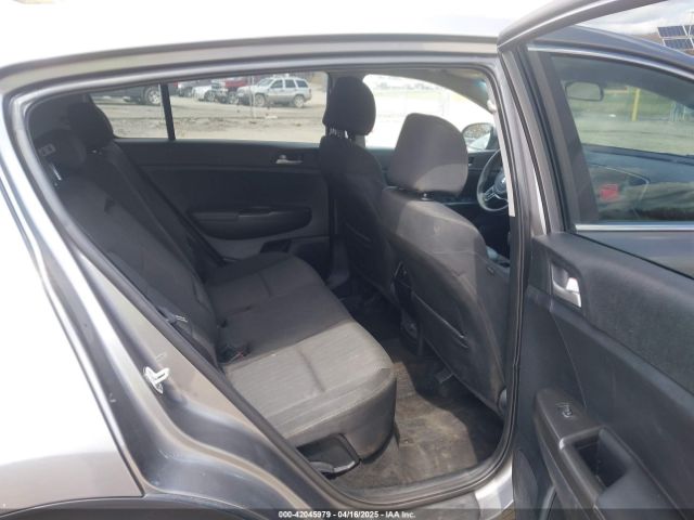 KNDPMCAC1K7549844 KIA Sportage Lx