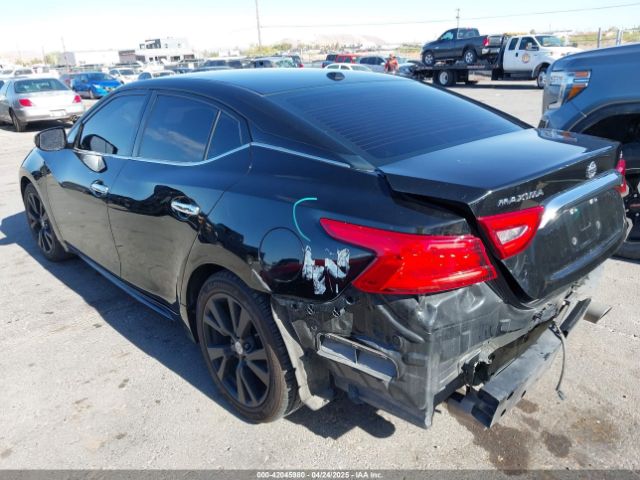 1N4AA6AP5JC369619 Nissan 2018
