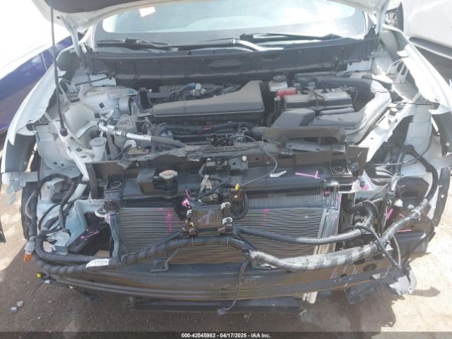 5N1AT2MT8KC805074 Nissan Rogue Sl