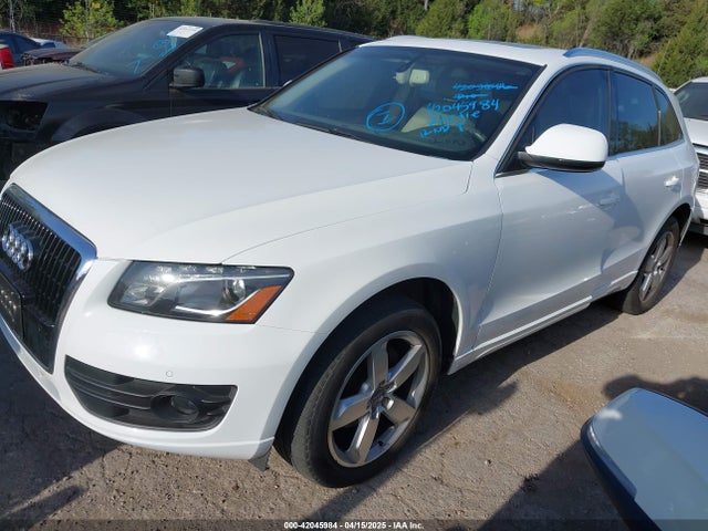 2010 AUDI Q5 WA1VKAFP7AA096869 Photo 1