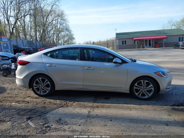 5NPD84LF9JH276604 Hyundai Elantra Limited