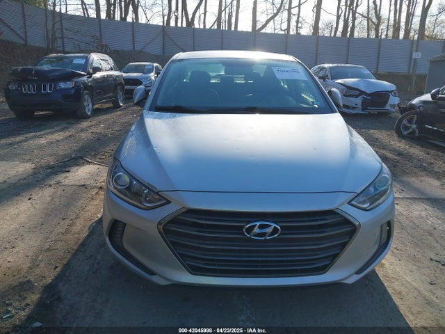 5NPD84LF9JH276604 Hyundai Elantra Limited