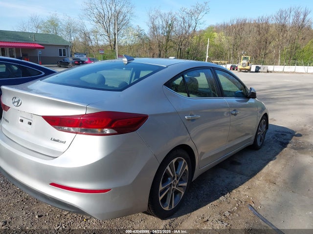 5NPD84LF9JH276604 Hyundai Elantra Limited