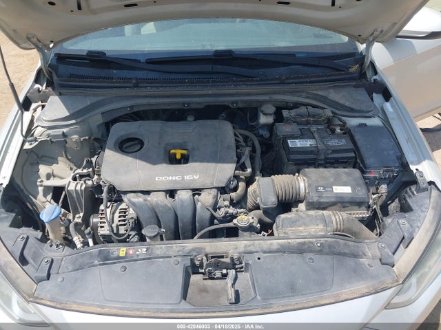 KMHD74LF5HU086894 Hyundai ELANTRA SE