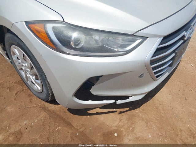 KMHD74LF5HU086894 Hyundai ELANTRA SE
