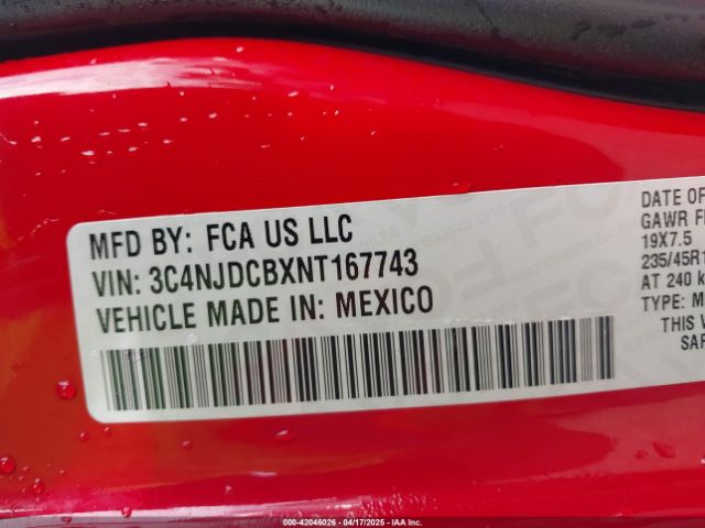 3C4NJDCBXNT167743 Jeep 2022