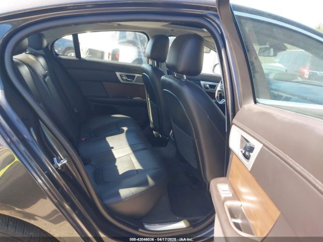 SAJWJ0EF9E8U31032 Jaguar Xf V6 Sc