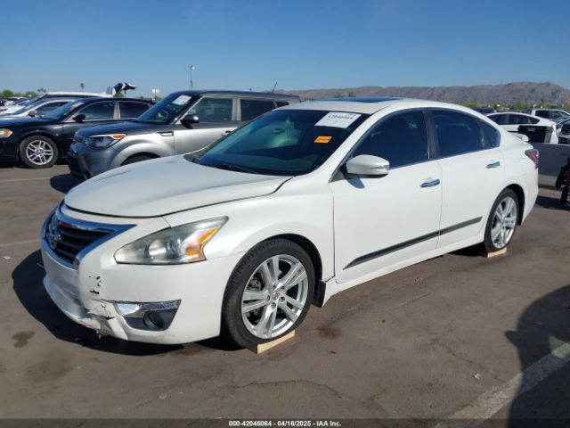 1N4BL3AP4EC267165 Nissan Altima 3.5 Sl