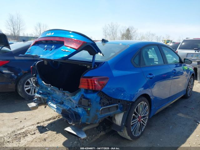 3KPF44AC2PE526176 KIA Forte Gt Manual