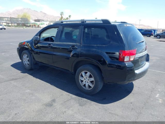 2011 MITSUBISHI ENDEAVOR 4A4JM2AS8BE018457 Photo 2