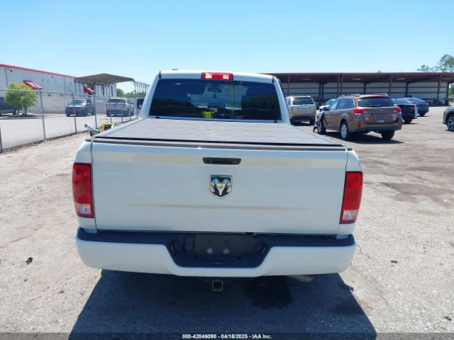 1C6RR6FG6JS341159 RAM 1500 Express  4x2 6'4 Box