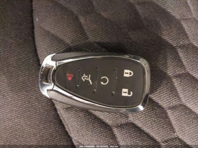 3GNAXUEV2KS512051 Chevrolet EQUINOX LT
