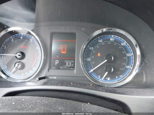 5YFBURHE7KP948955 Toyota COROLLA LE