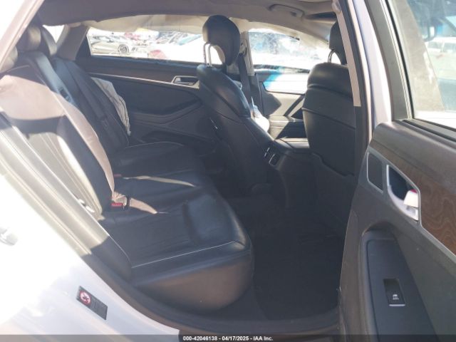 KMHGN4JE5GU107318 Hyundai Genesis 3.8