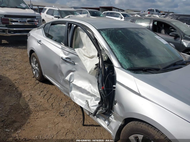 1N4BL4BV0LC265803 Nissan Altima S Fwd