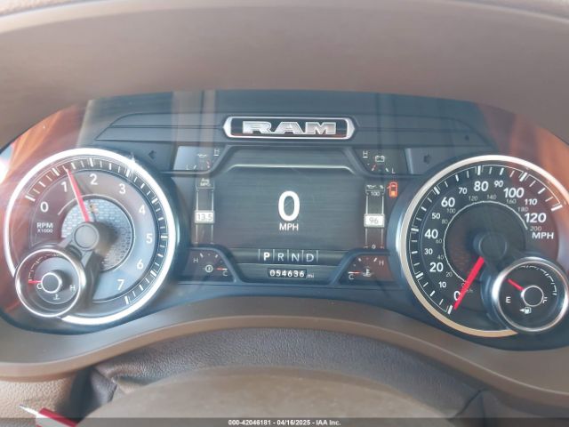1C6SRFDT8KN860943 RAM 1500 Laramie  4x4 6'4 Box