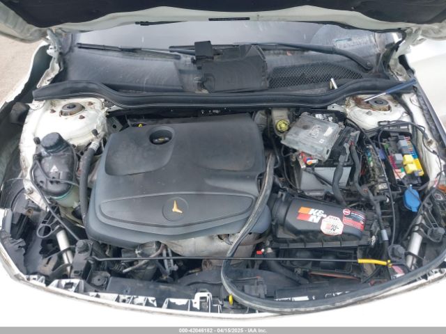 WDDSJ4GB0EN136231 Mercedes-Benz CLA 250 4MATIC