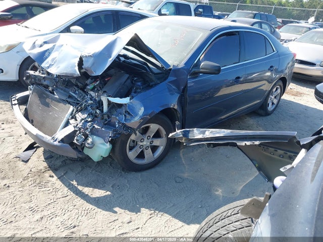 Chevrolet MALIBU LS 2015 1G11B5SL2FF210634 Image 2