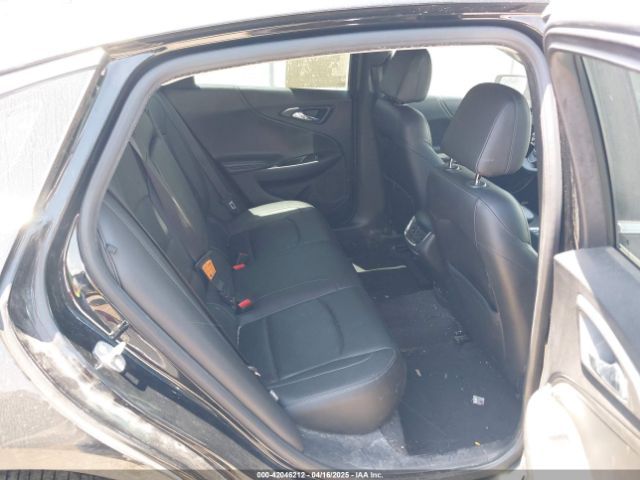 1G1ZH5SX6HF149313 Chevrolet Malibu Premier
