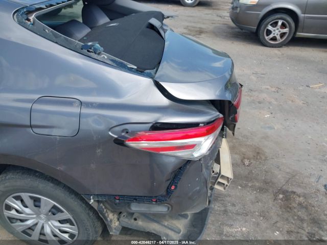 4T1B11HK5JU074926 Toyota CAMRY L