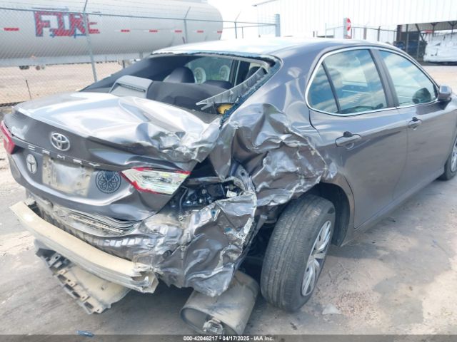 4T1B11HK5JU074926 Toyota CAMRY L
