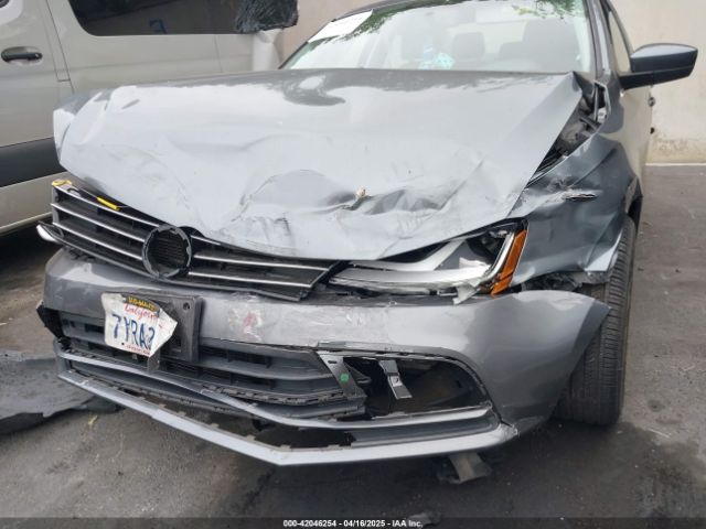 3VW2B7AJ0HM325062 Volkswagen Jetta 1.4t S