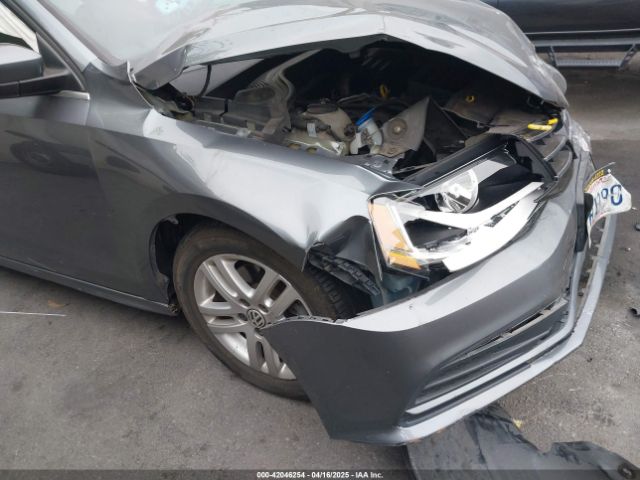 3VW2B7AJ0HM325062 Volkswagen Jetta 1.4t S