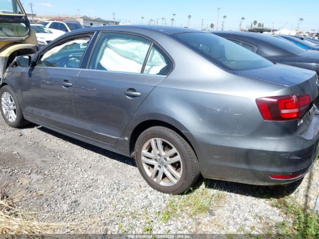 3VW2B7AJ0HM325062 Volkswagen Jetta 1.4t S