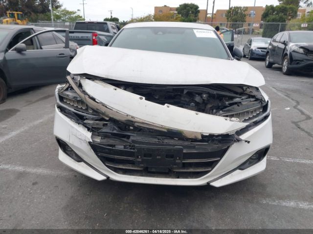 1HGCV3F28NA032108 Honda Accord Hybrid Sport