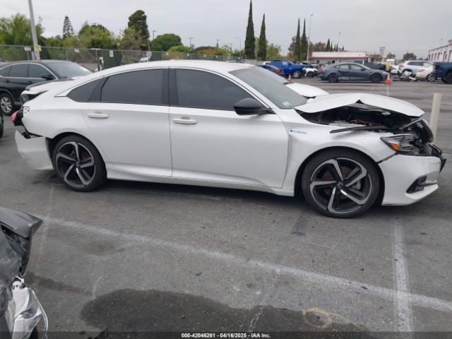 1HGCV3F28NA032108 Honda Accord Hybrid Sport
