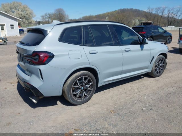 2024 BMW X3 5UX53DP04R9T67596 Photo 3