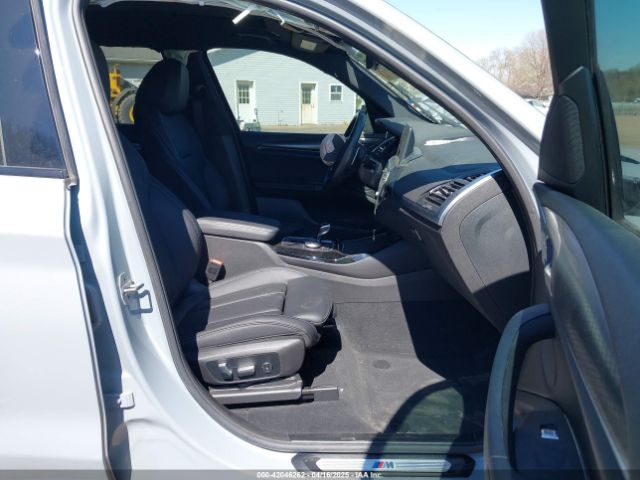 2024 BMW X3 5UX53DP04R9T67596 Photo 4