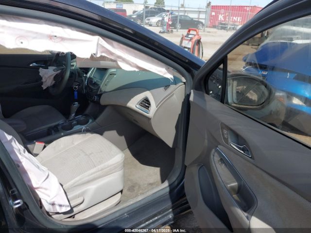 1G1BE5SM9H7117031 Chevrolet Cruze Lt Auto