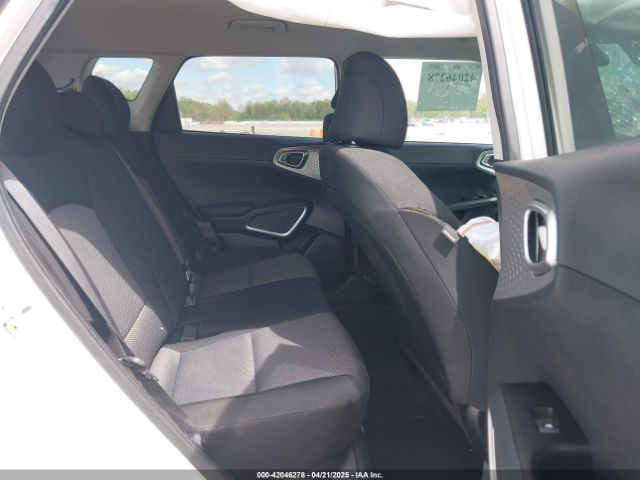KNDJ23AU4N7797580 KIA SOUL LX