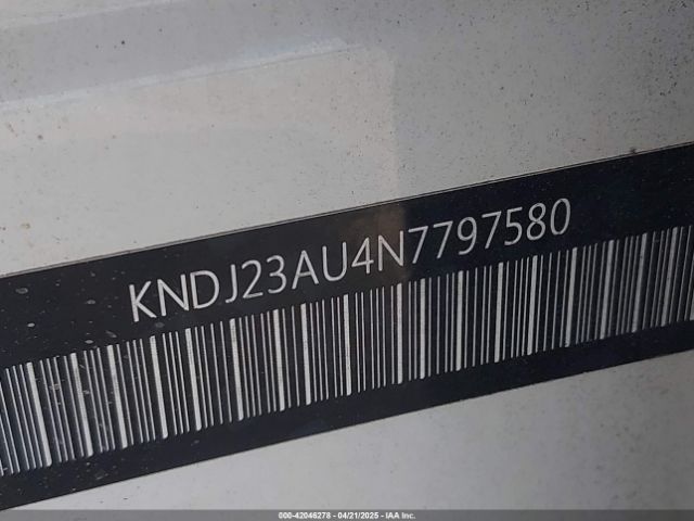 KNDJ23AU4N7797580 KIA SOUL LX