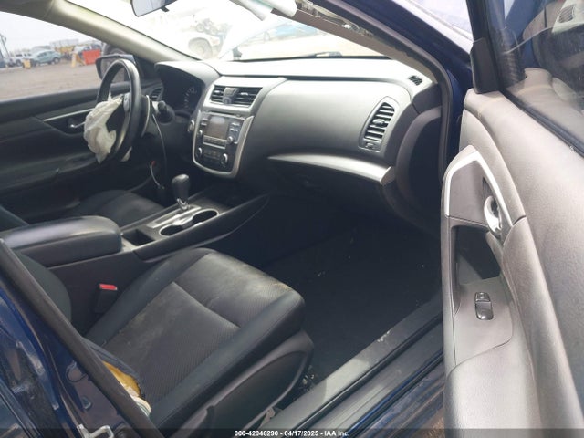 1N4AL3AP2HC262501 Nissan Altima 2.5 Sr