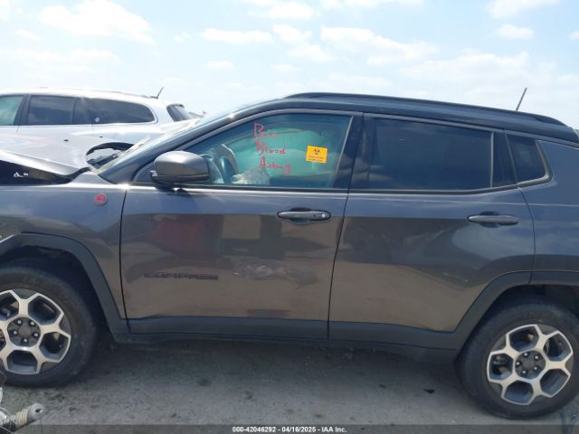 3C4NJDDBXNT157230 Jeep Compass Trailhawk 4x4