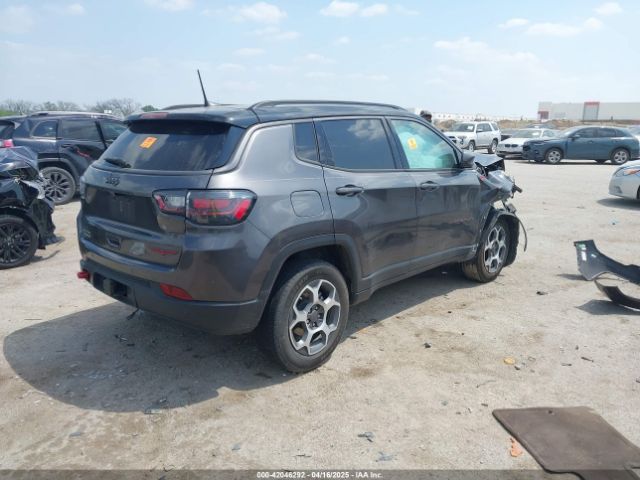 3C4NJDDBXNT157230 Jeep Compass Trailhawk 4x4